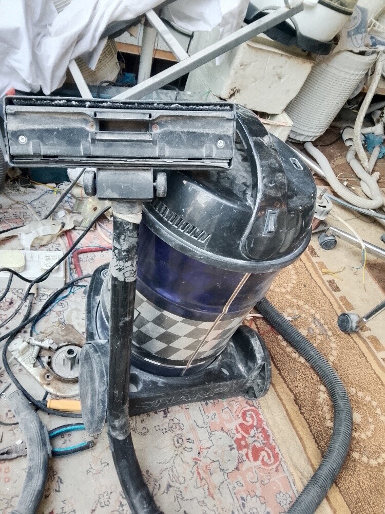 vacuum cleaner - 2