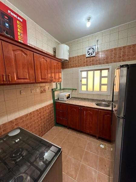 2 BHK FF & UF APARTMENT | MUNTHAZA - 9