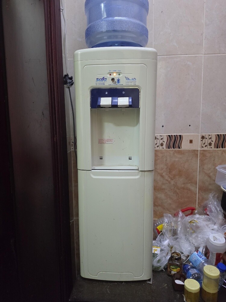 2 water cooler clikon & safa - 3