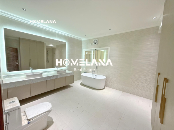 Al Luqta - 7BR - Prime Location - 13