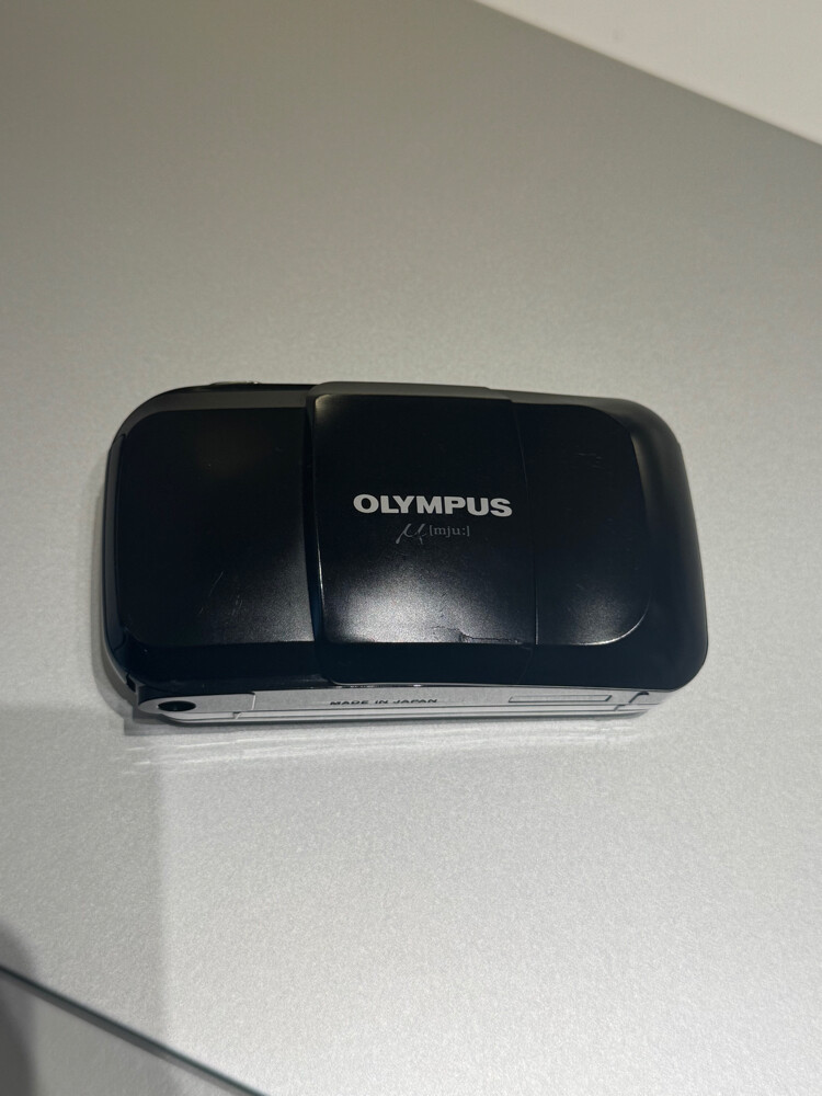 Olympus mju-i (film camera) - 1