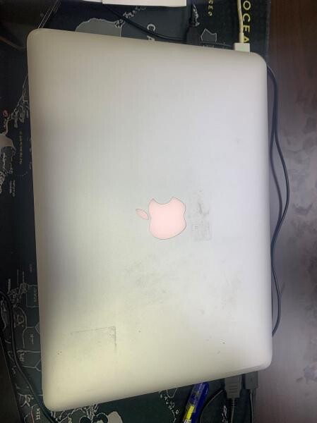 MacBook Pro 13 Inc 2015 - 1