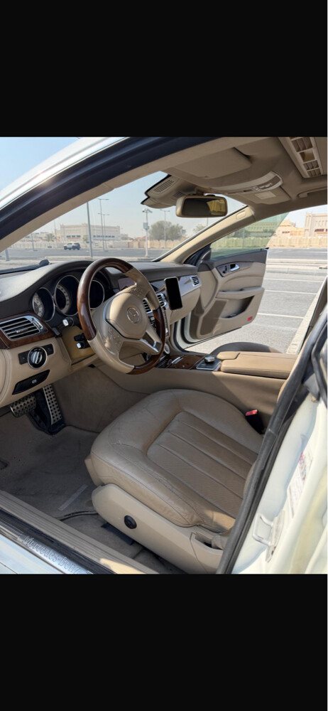 Mercedes CLS 500 V8 - 5