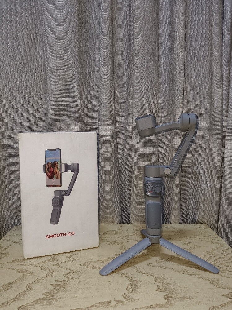 zhiyun smooth-q3 camera stabilizer - 1