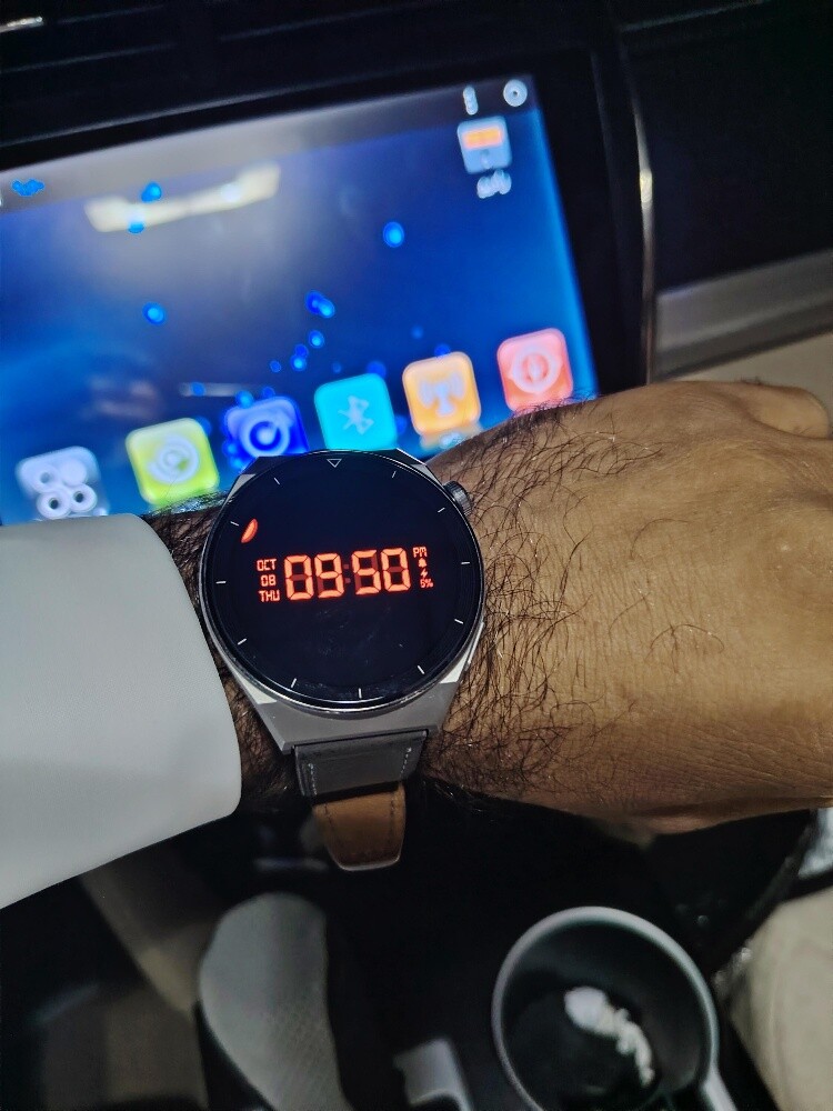 ساعة هواوي جي تي 3 برو ممتازه - 4