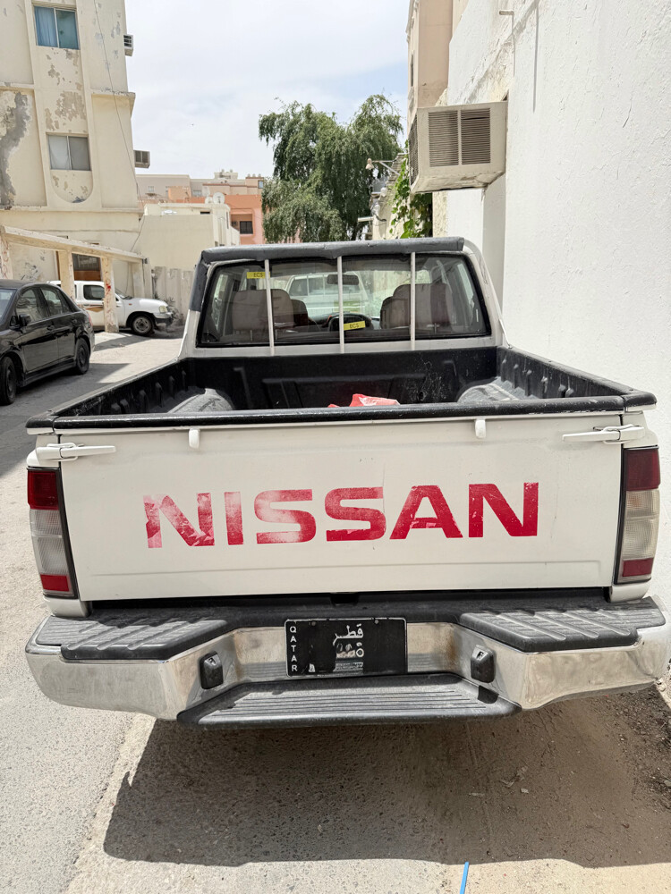Nissan - 2