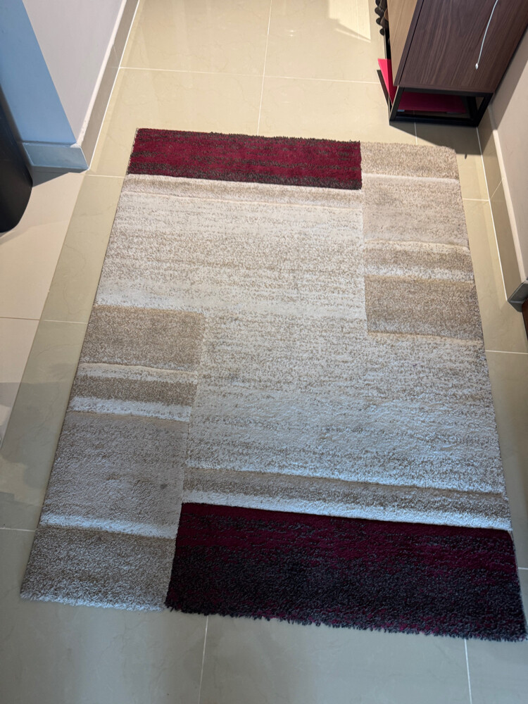 rugs for 50qr each  - 2