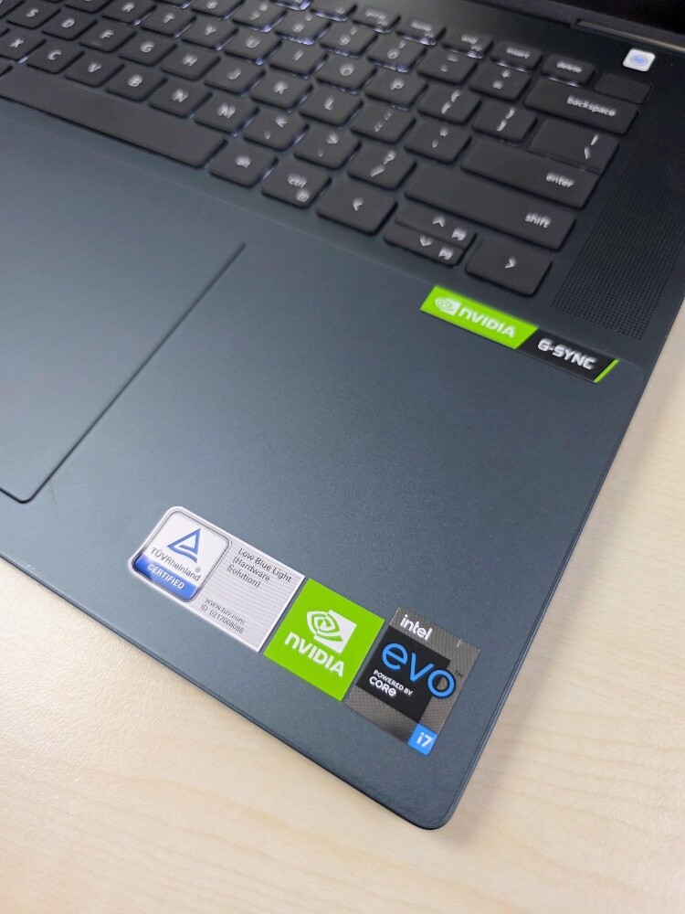DeLL 2in1 i7-1260p 16GB 512GB 2GB N - 2