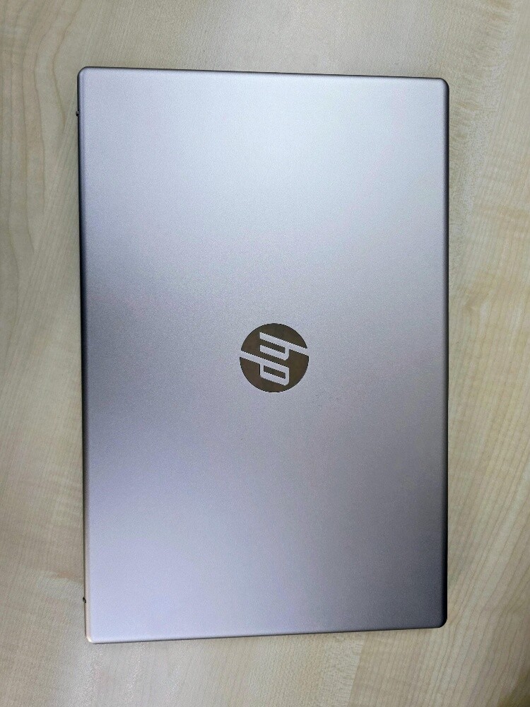 HP Ryzen 7 7000 16GB 512GB 15.6"FHD - 3