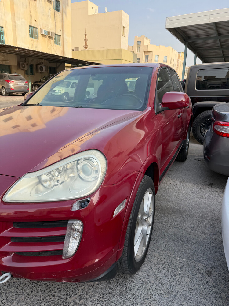 PORSCHE CAYENNE- S - 3
