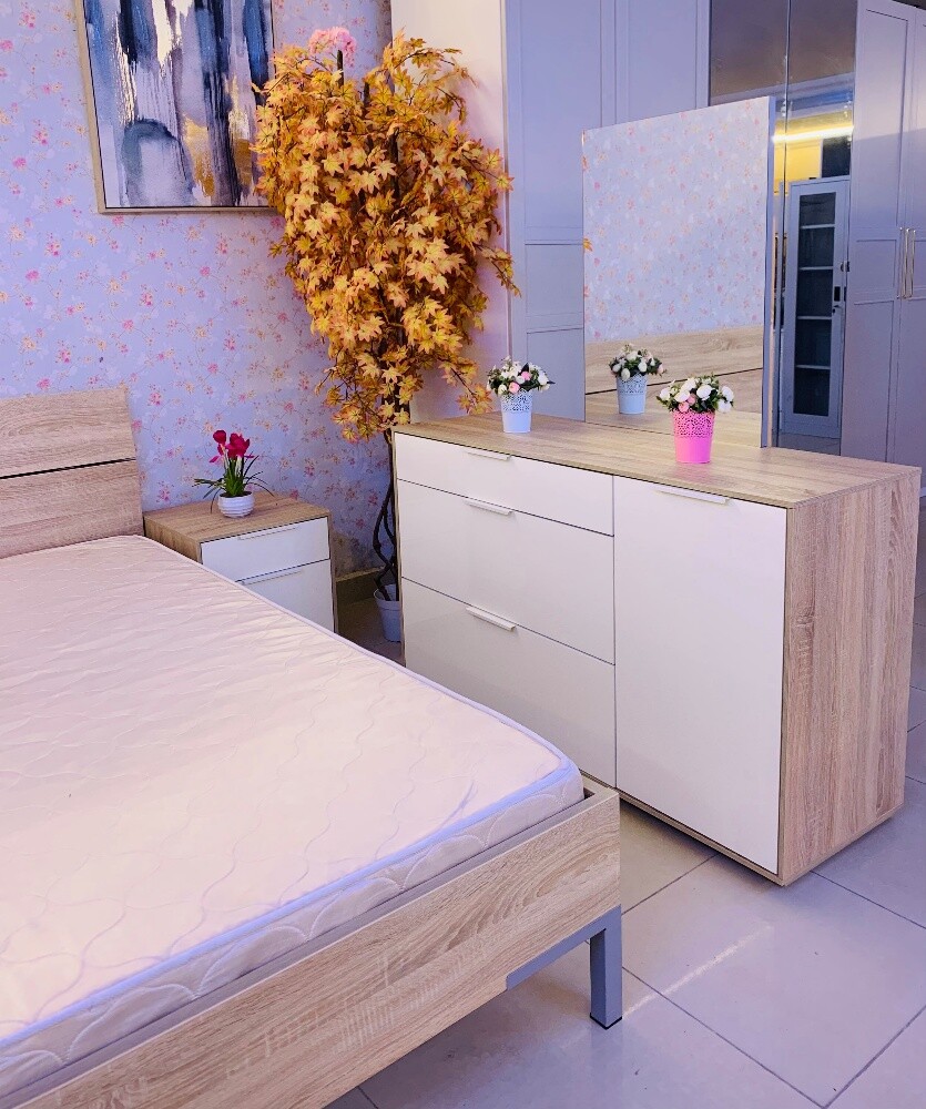 HOME CENTER KING BED SET - 3