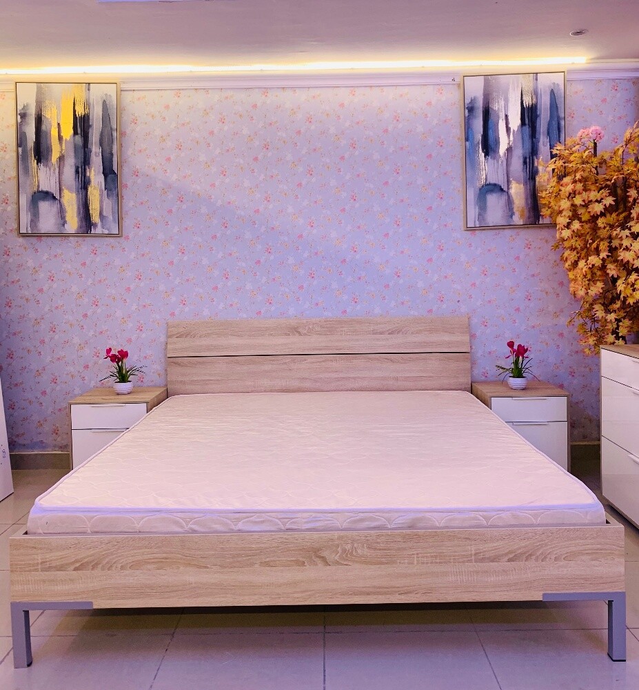 HOME CENTER KING BED SET - 2