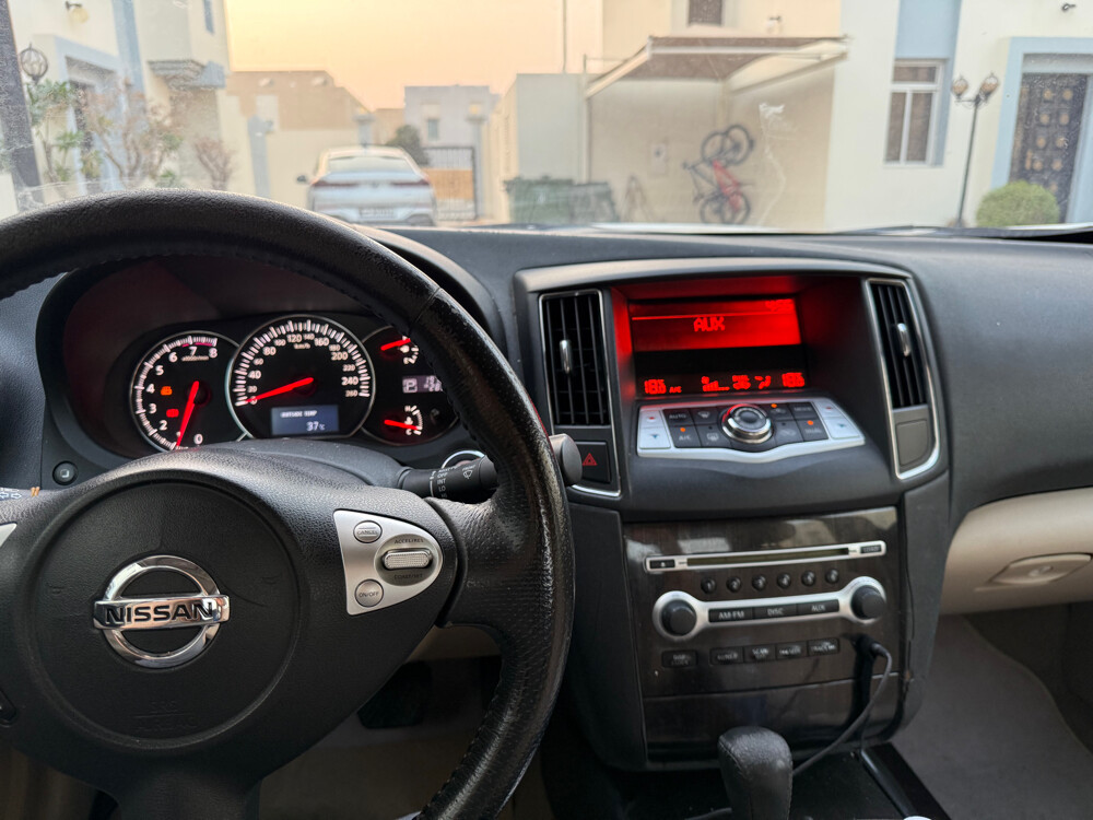 Nissan Maxima 2012 - 16