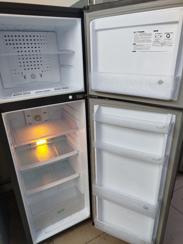 Oscar medium size refrigerator - 5