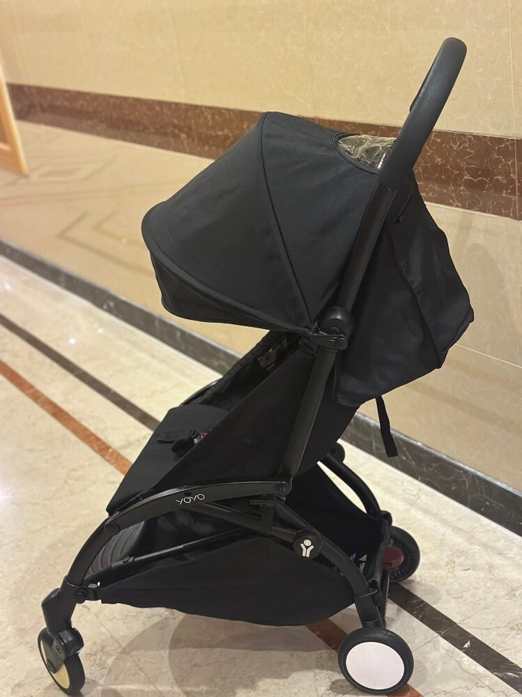 2 Babyzen yoyo Strollers - 1