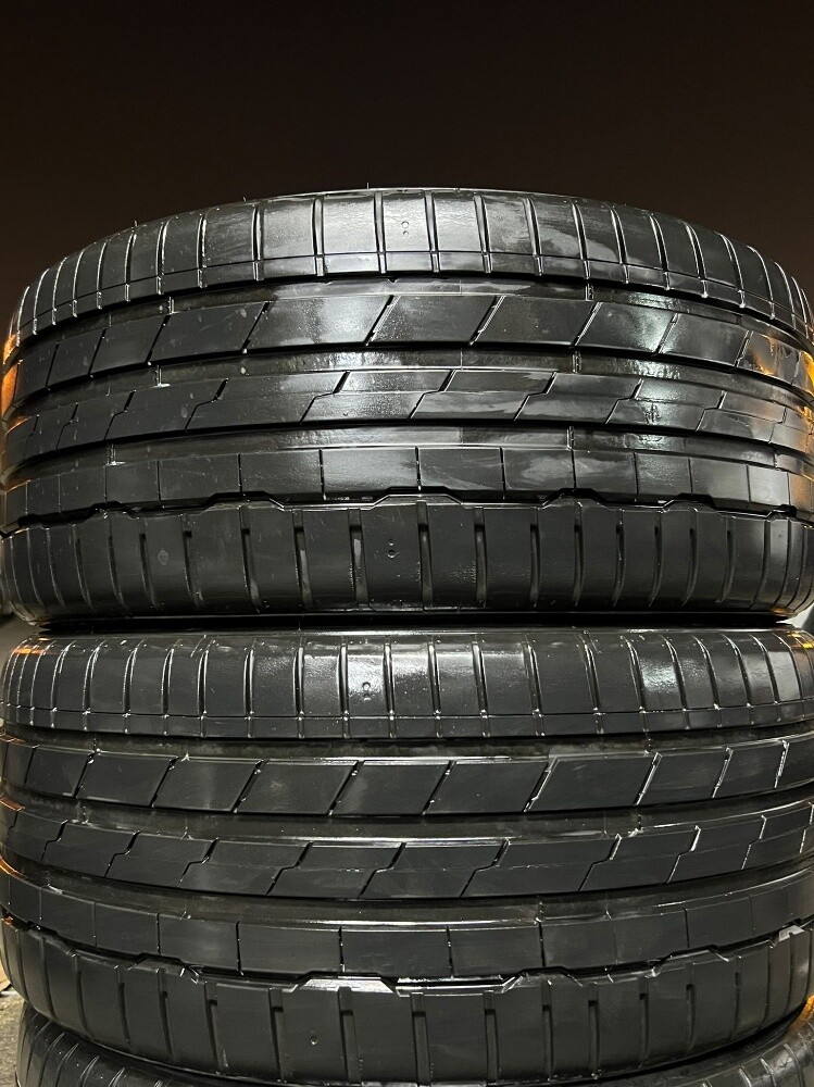 275-35-21,,, Hankook brand - 3