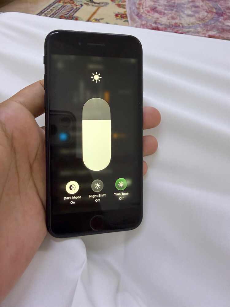 iPhone SE 2020 - 5