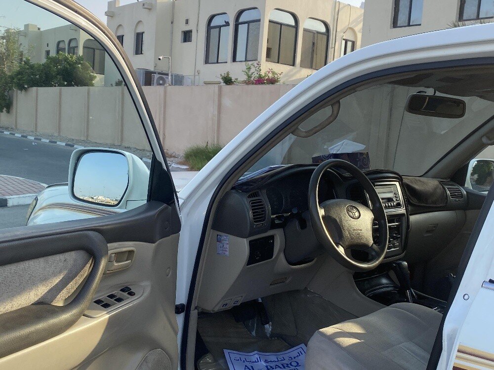 Toyota Land Cruiser GX 2007 - White - 4