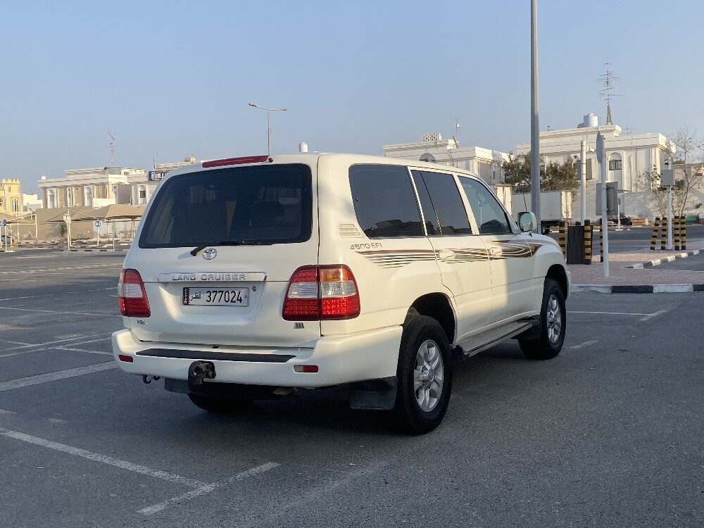 Toyota Land Cruiser GX 2007 - White - 1