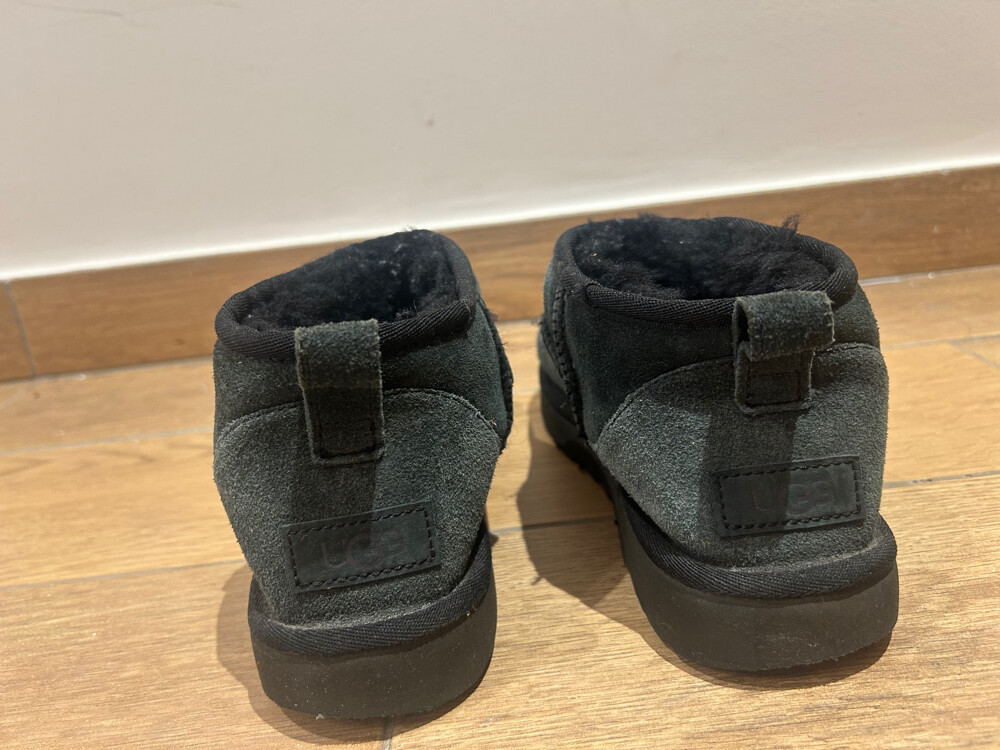 Original UGG Classic Ultra Mini Bla - 2