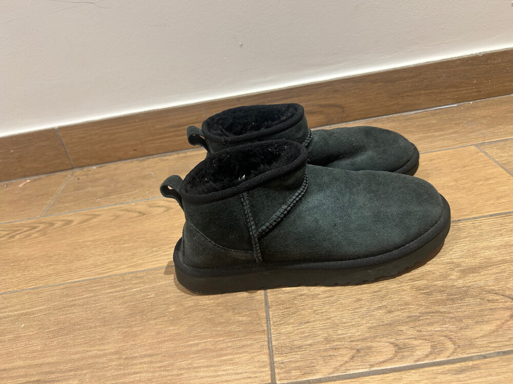 Original UGG Classic Ultra Mini Bla - 1