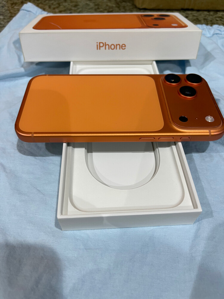 iPhone 17 Pro Max 512GB - Orange - 5