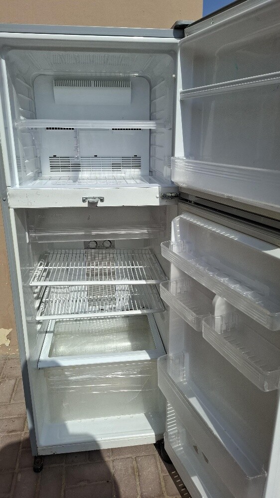 Refrigerator - 4