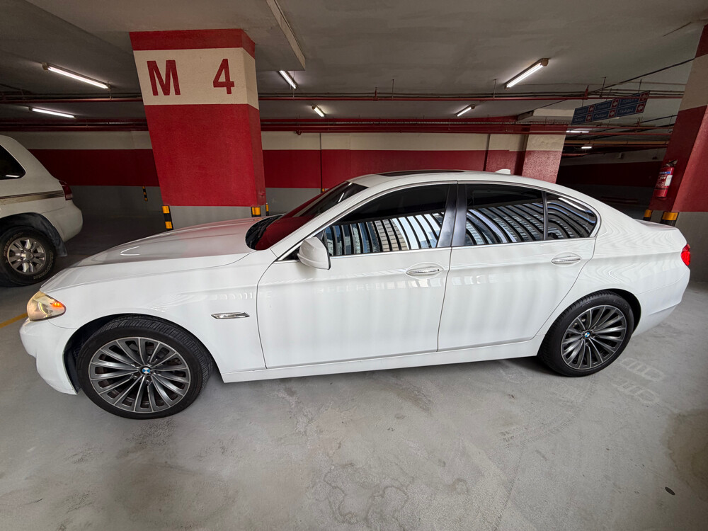 BMW 530i - 5