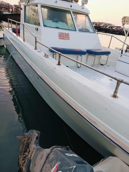 36" BOAT FOR SALE WITH AC CABIN - 2