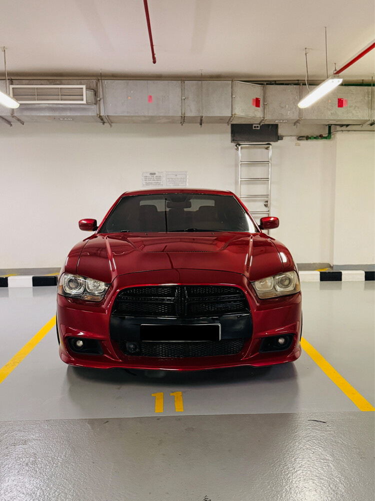 Dodge Charger SRT8 (6.4L) - 13