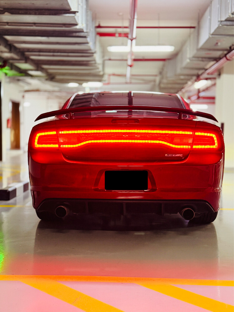 Dodge Charger SRT8 (6.4L) - 2