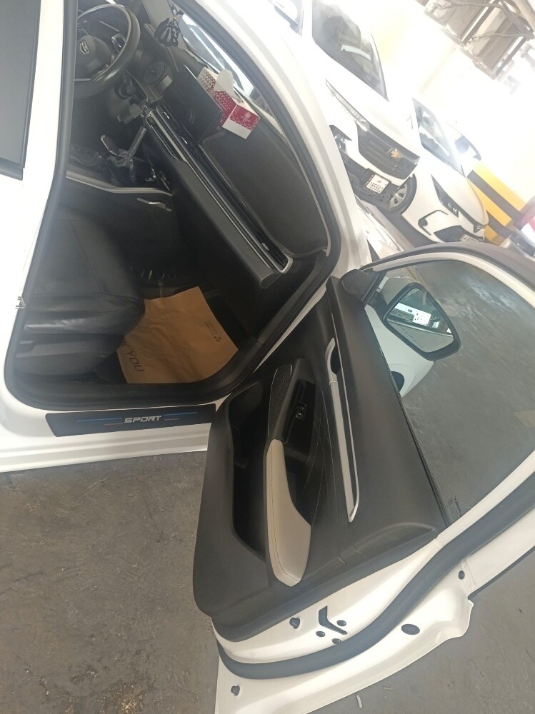 gely emgrand car - 5