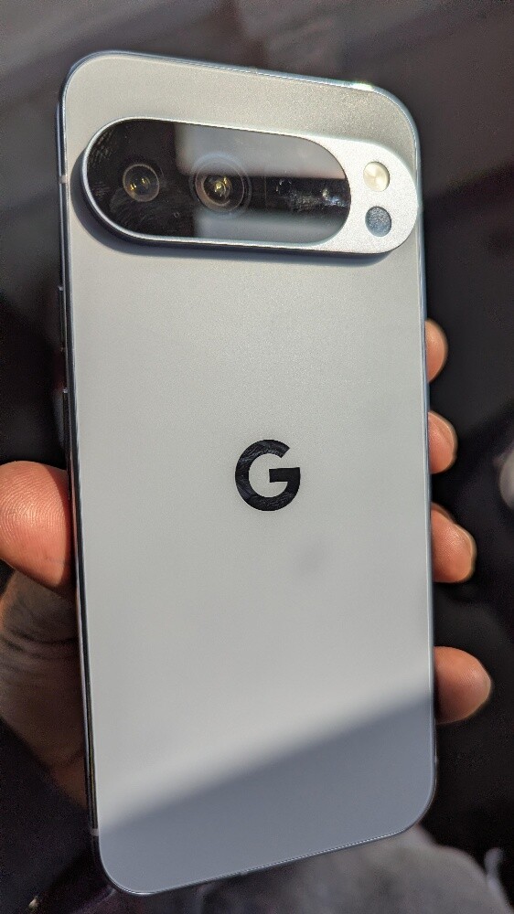 pixel 10 pro XL . - 2
