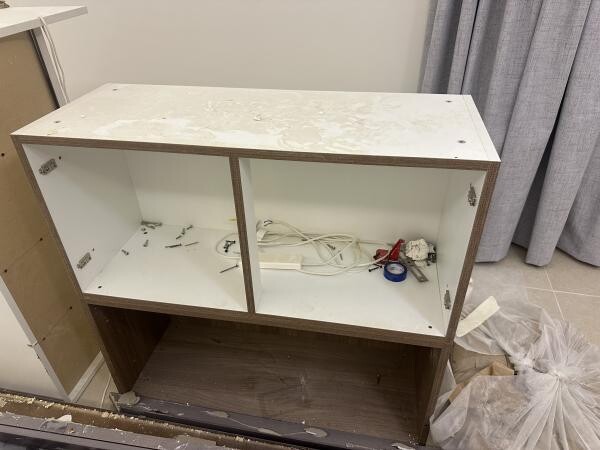 Used Kitchen Cabinet and a Door( Wi - 5