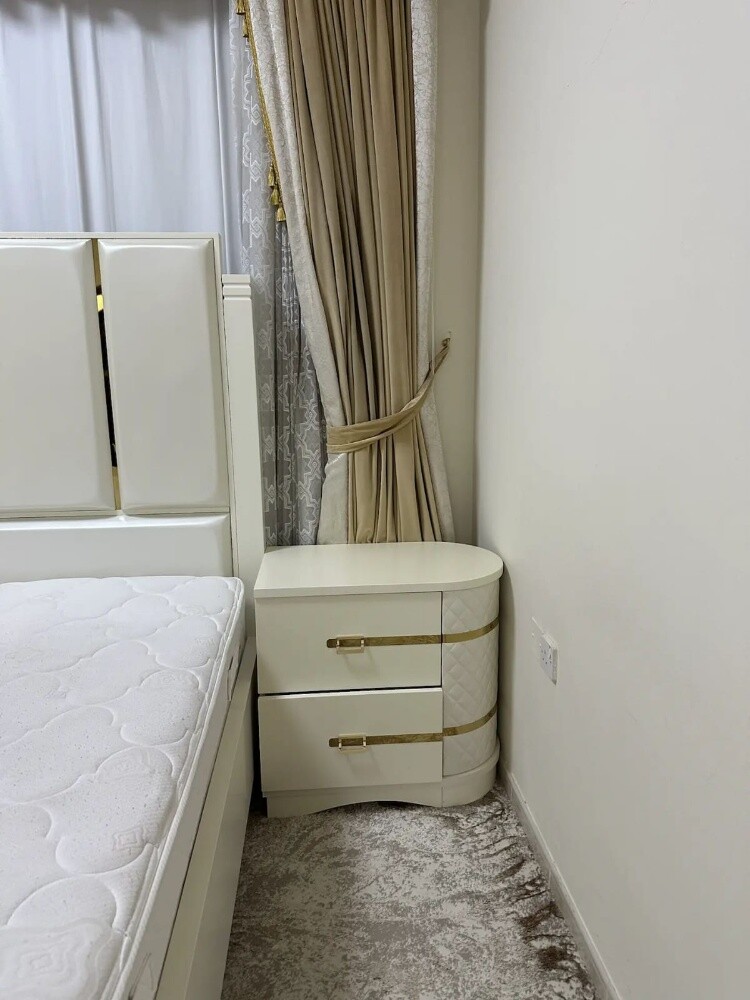 Midas 5 Piece Bed Set – Excellent - 4