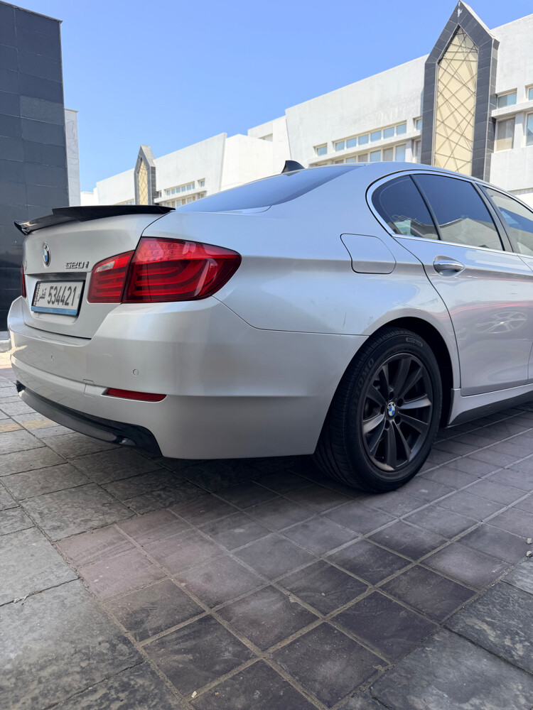 BMW 520i 2.0 Perfect Well Maintaind - 10