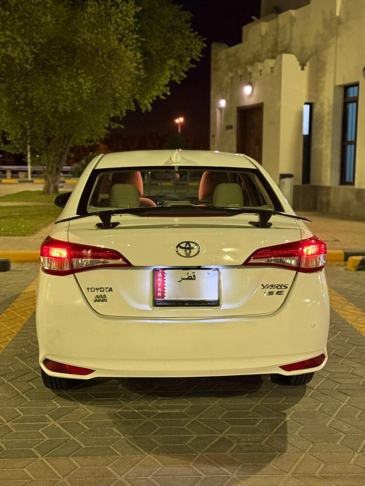 Toyota Yaris mint condition low km - 1