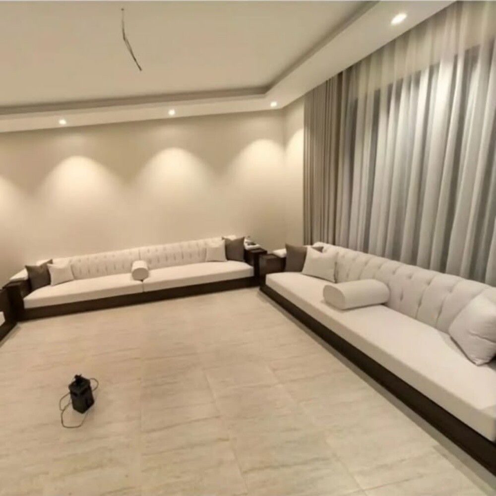 selling decor - 6