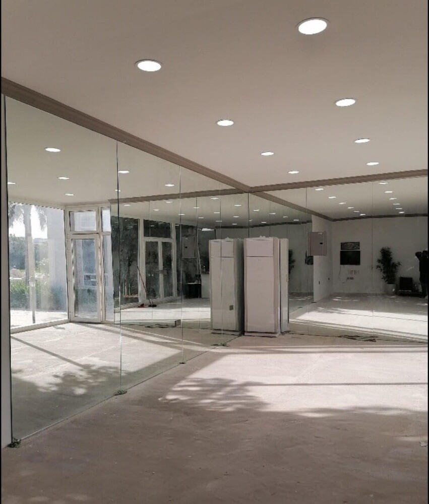 Aluminium & Glass Works. - 16