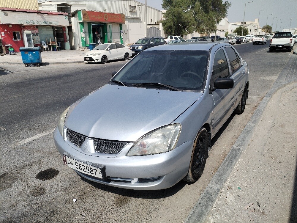 لانسر موديل ٢٠٠٩ - 1