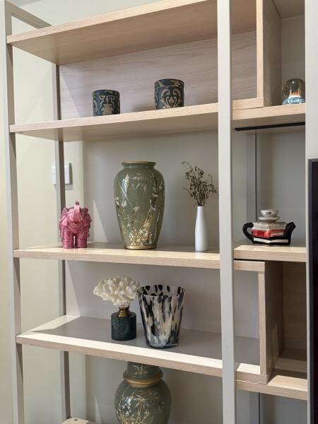 Elegant tv unit with storage - 3