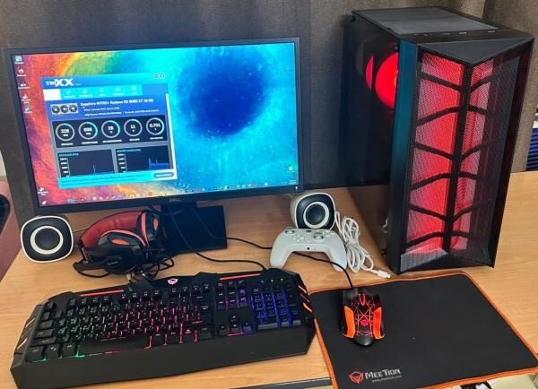 Gaming PC: RX 9060XT 16GB - 2
