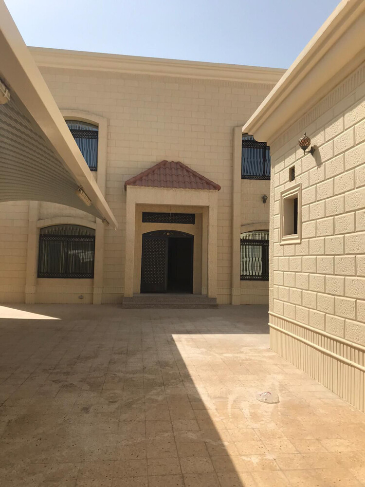 للبيع فيلا بالصخامة 591 متر - 5