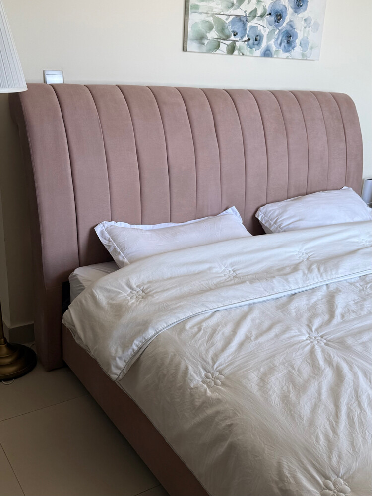 king bed - 2