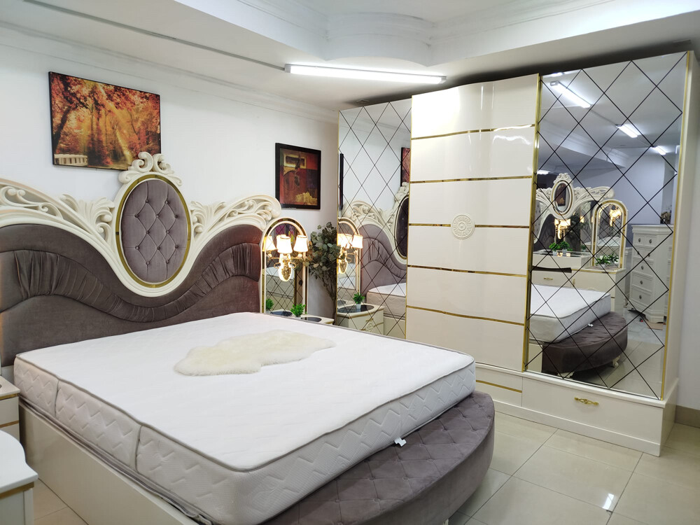 Sell Luxurious King Bedroom set - 11