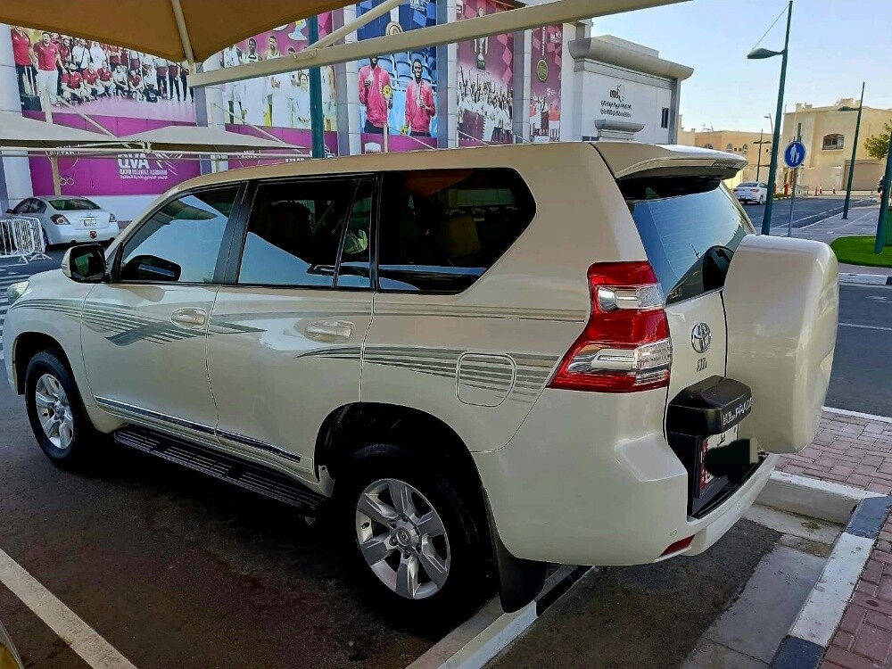 Prado 2016 urgent sale - 2