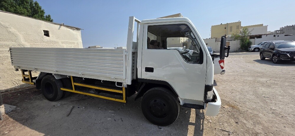For Sale: 2007 Eicher Truck - 13