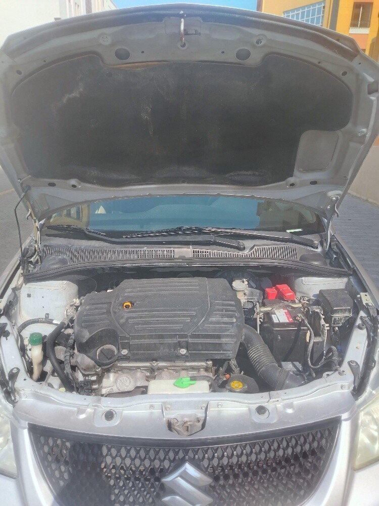Suzuki semi-new car - 4