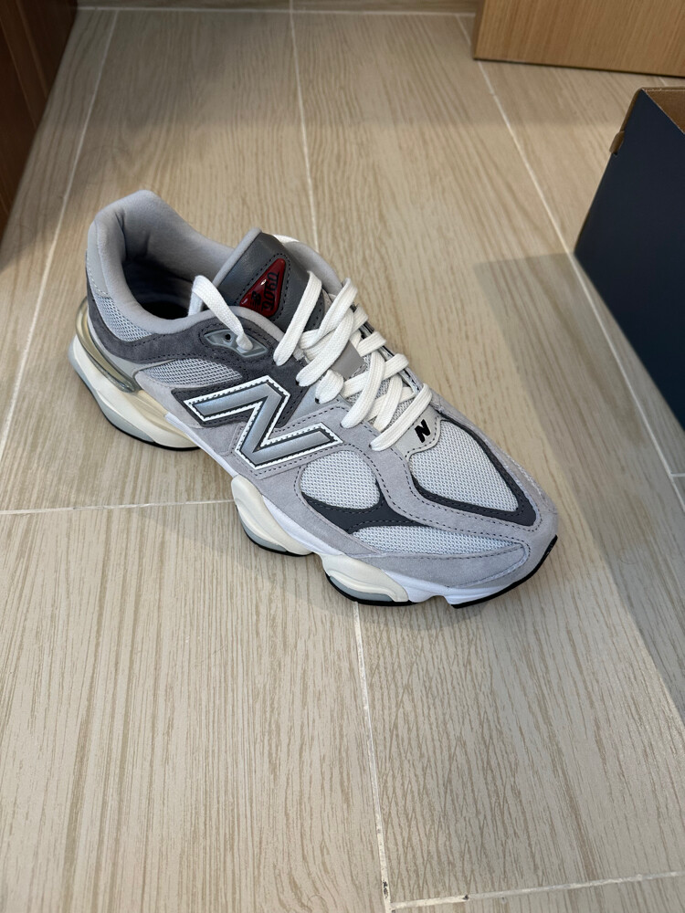 New Balance shoes - 1