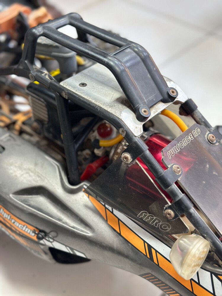 Baja 5b car - 5